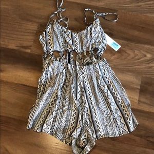 LF romper